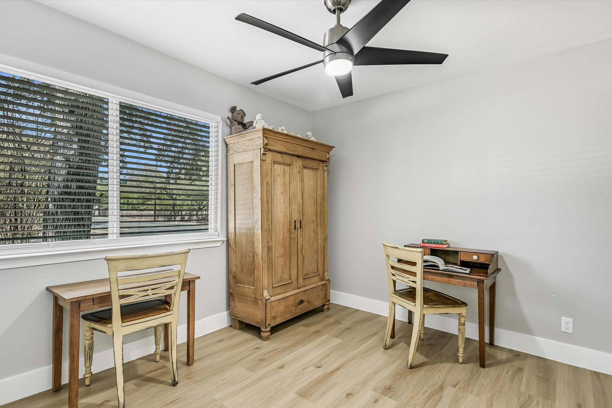 5001 Dull Knife Dr, Austin, TX 78759