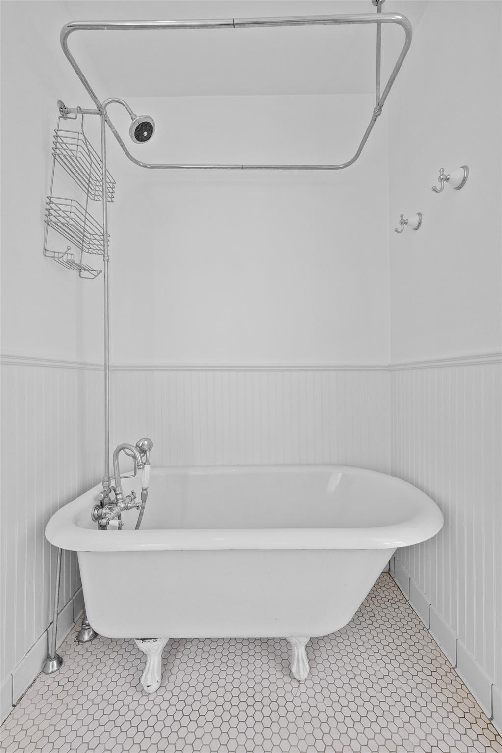 516 Lockhart Dr, Austin, TX 78704