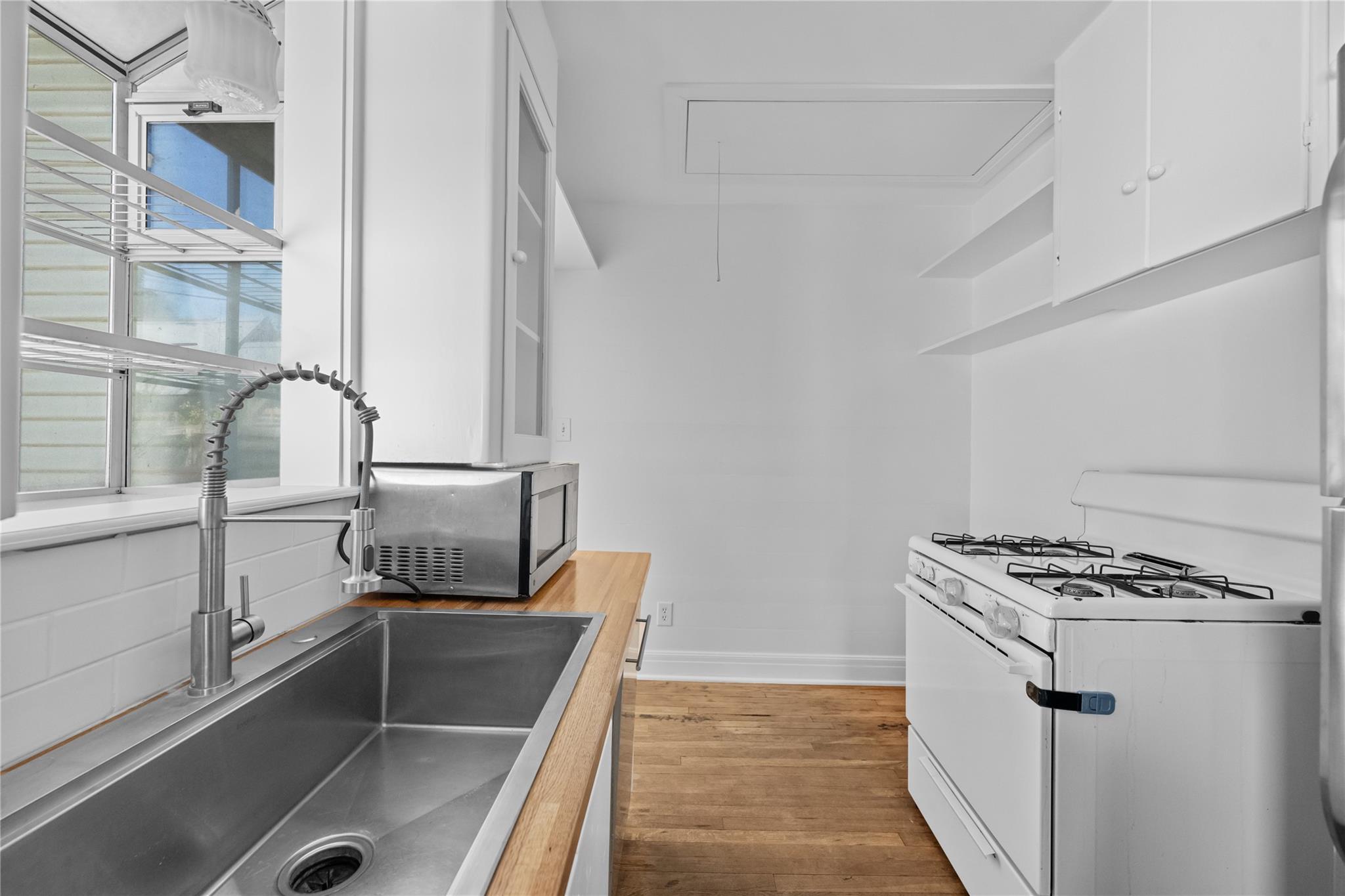 516 Lockhart Dr, Austin, TX 78704