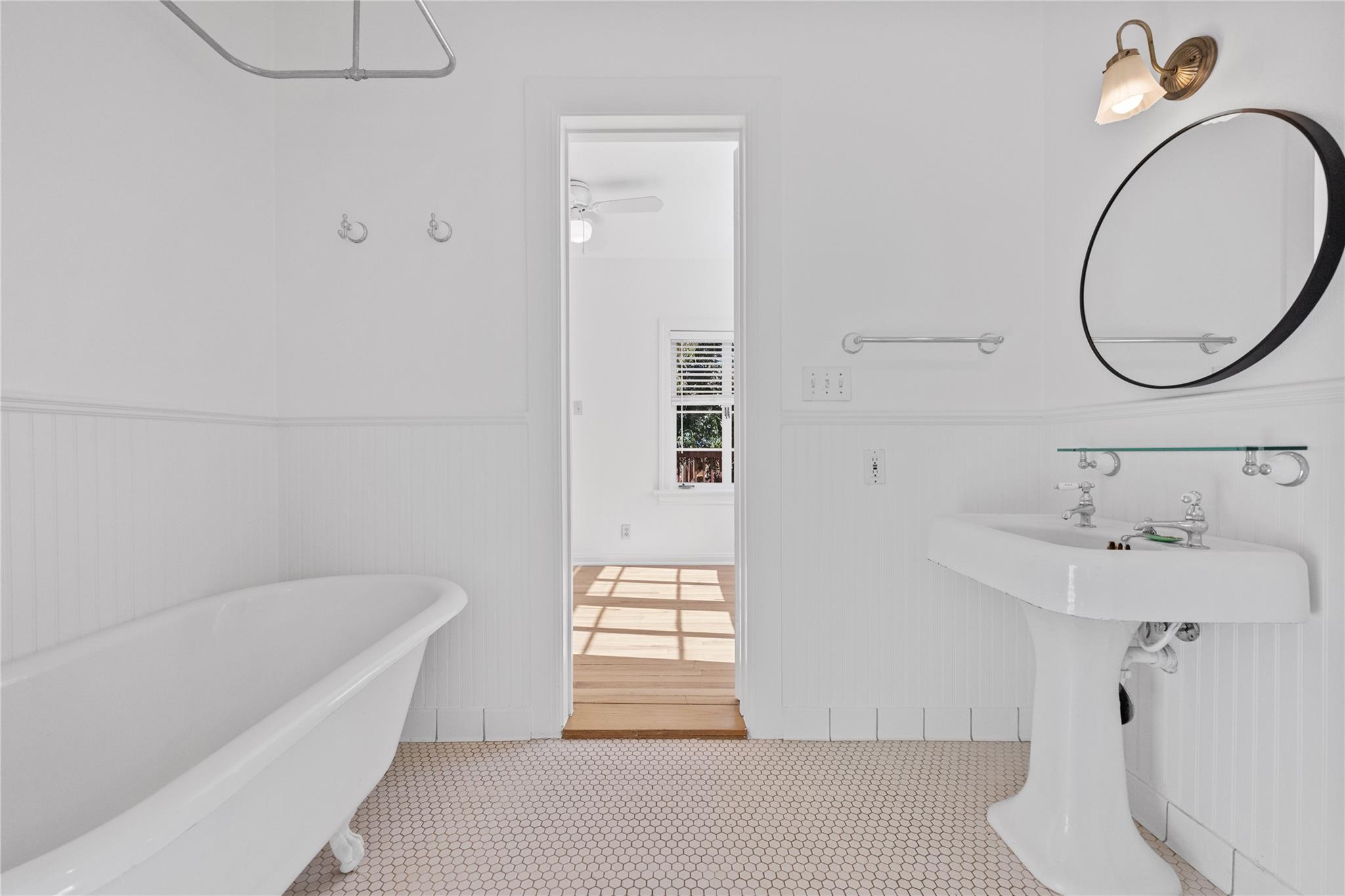 516 Lockhart Dr, Austin, TX 78704