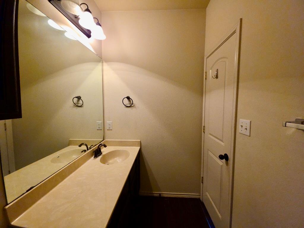 1500 Muirfield Bend Dr # A, Hutto, TX 78634