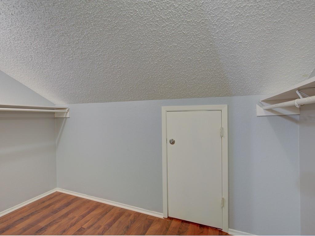 2901 Burning Oak Dr # B, Austin, TX 78704