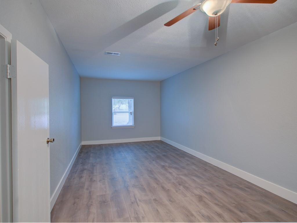 2901 Burning Oak Dr # B, Austin, TX 78704