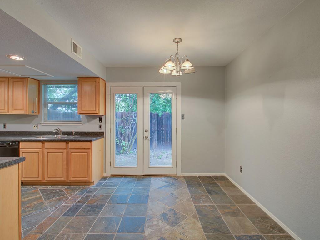 2901 Burning Oak Dr # B, Austin, TX 78704