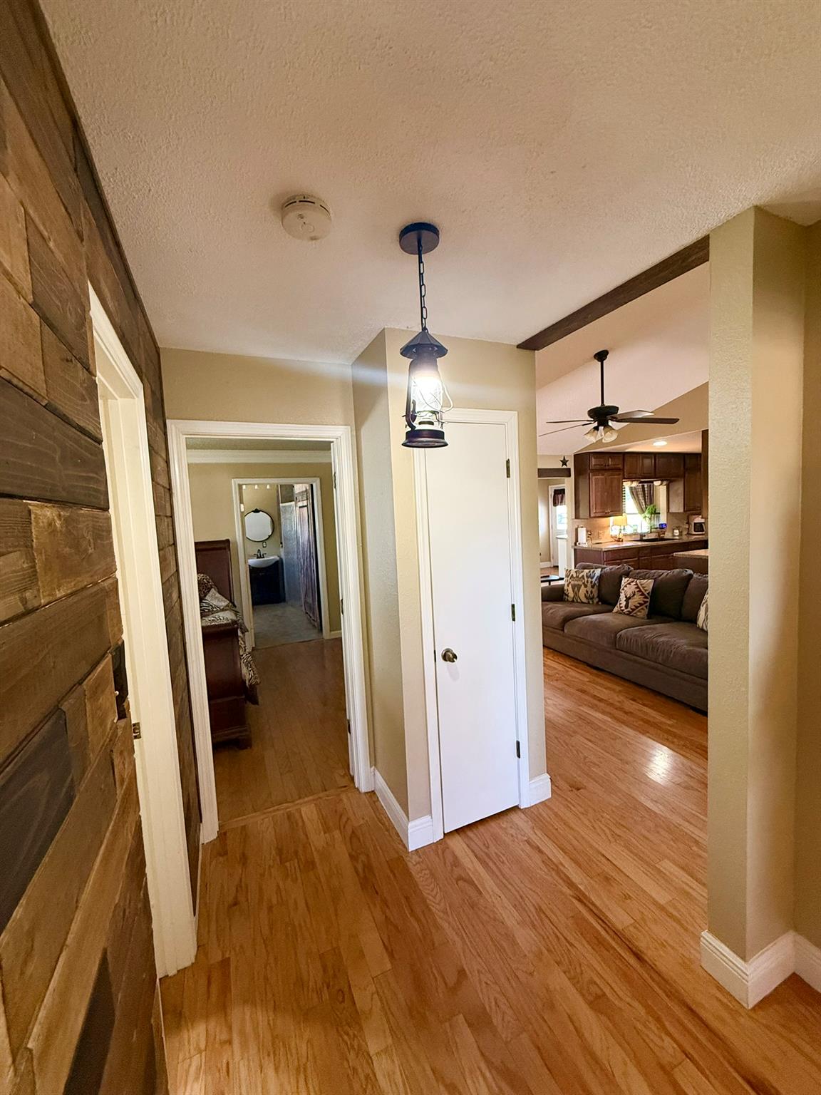 211 Rabbit Hollow Ln, Georgetown, TX 78626