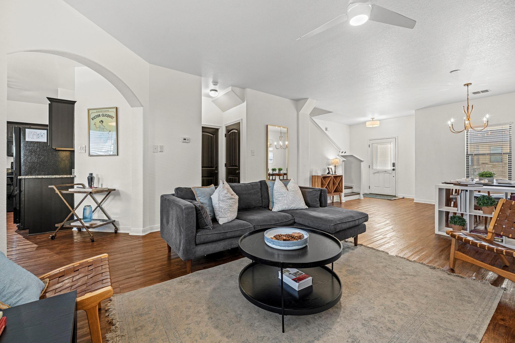 510 Mueller St, Fredericksburg, TX 78624