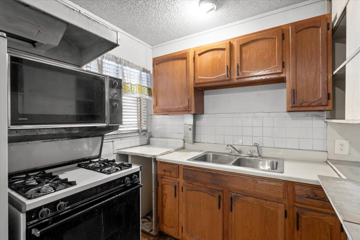 2018 Ford St, Austin, TX 78704