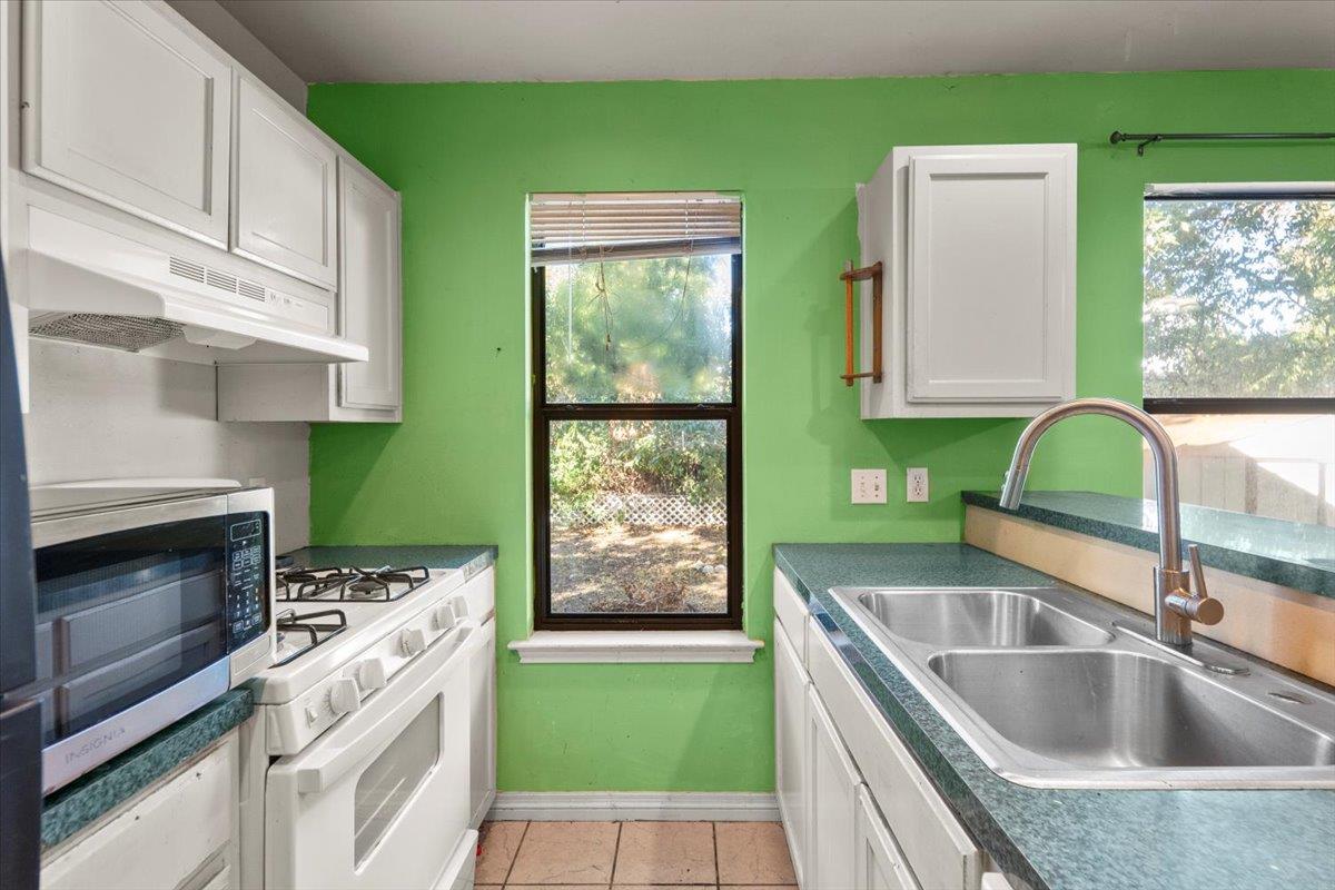 2018 Ford St, Austin, TX 78704