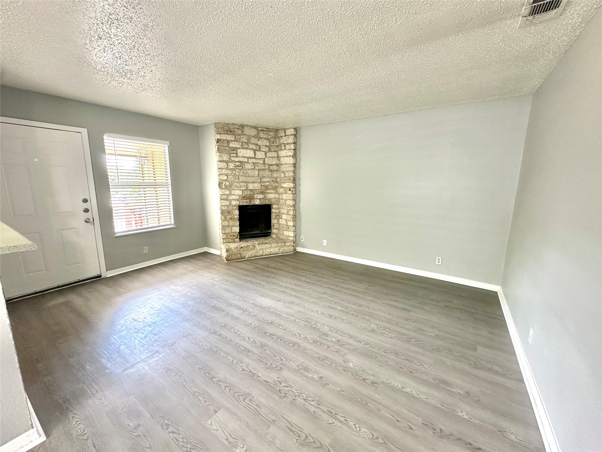 9808 Roxanna Dr # D, Austin, TX 78748