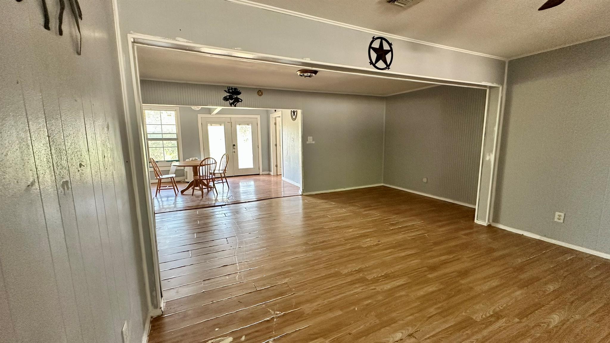 399 Scenic Terrace Dr, Canyon Lake, TX 78133