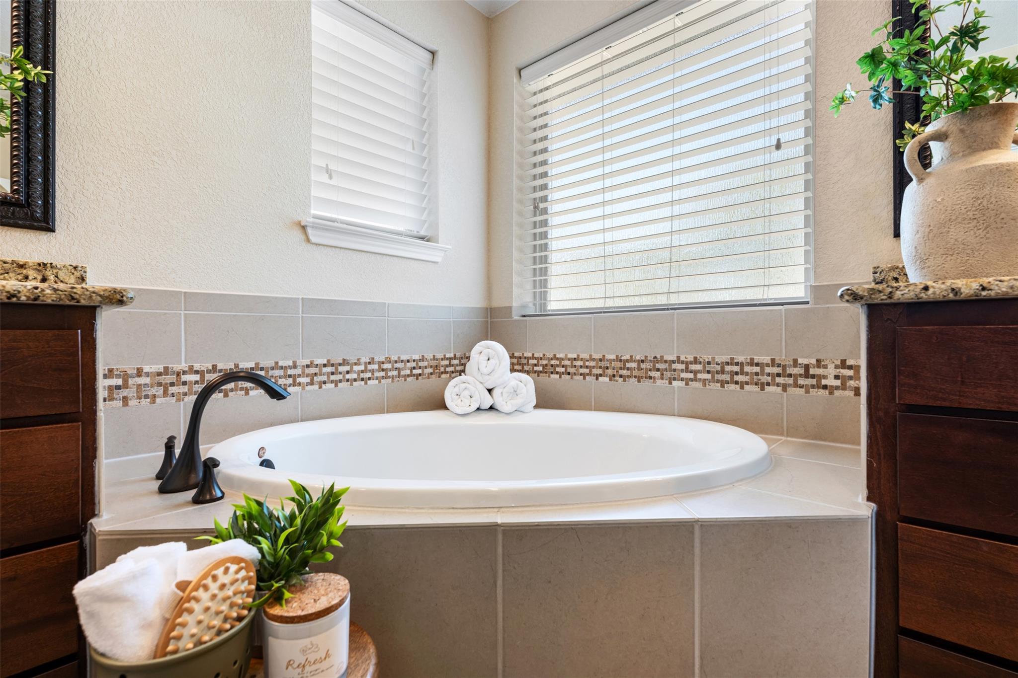 129 Camp Verde Dr, Georgetown, TX 78633