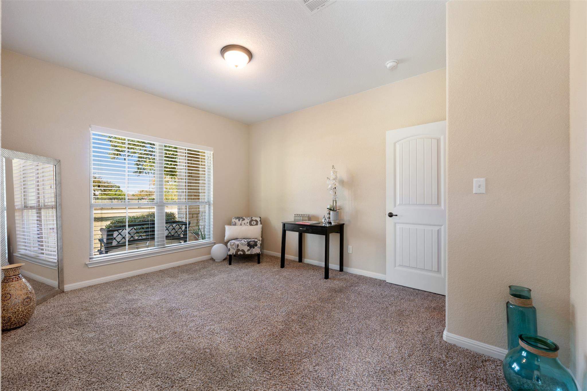 129 Camp Verde Dr, Georgetown, TX 78633