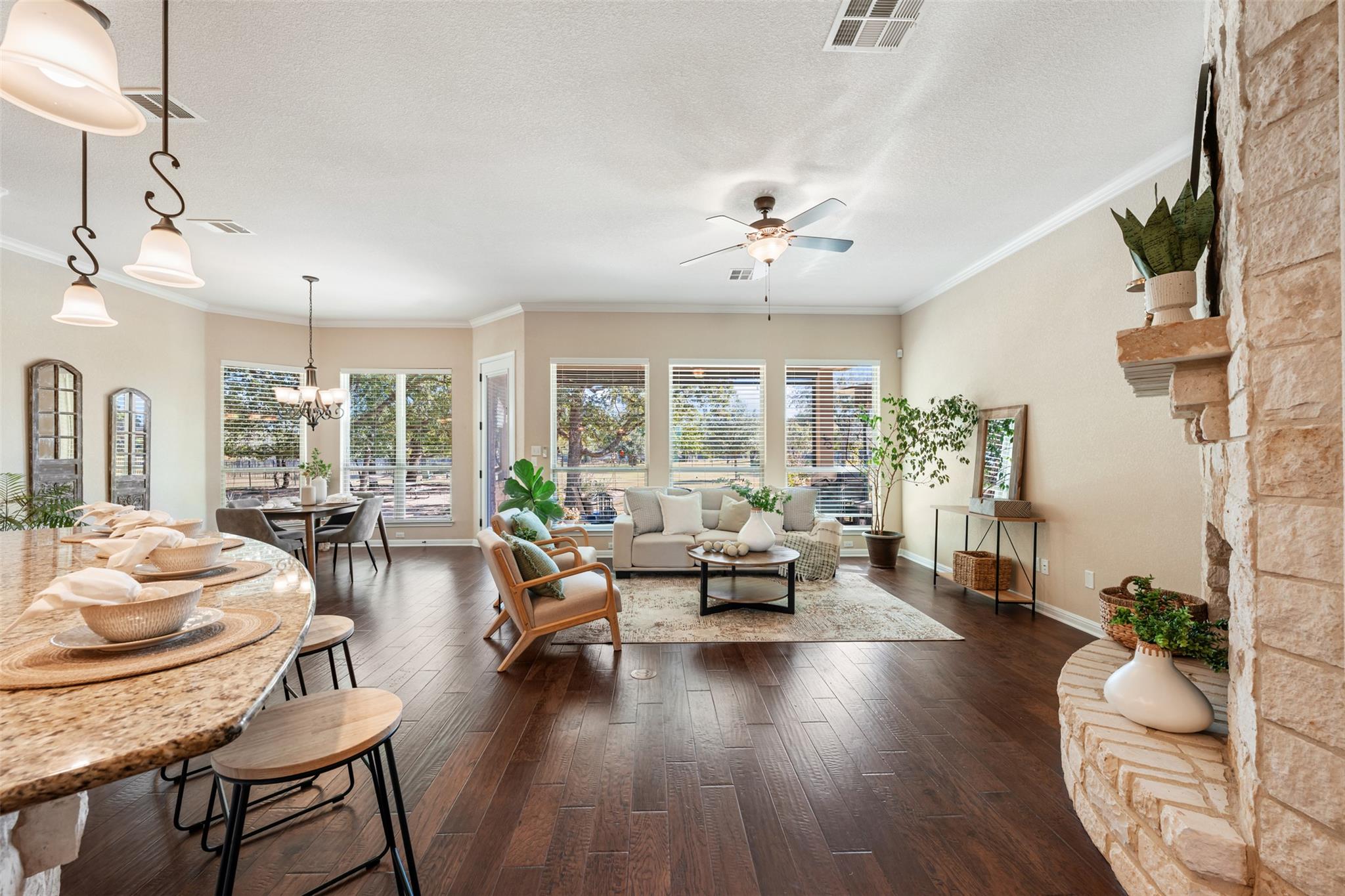 129 Camp Verde Dr, Georgetown, TX 78633