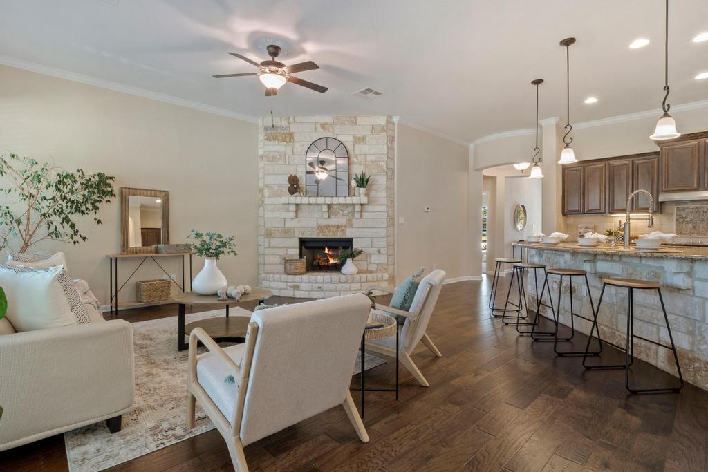 129 Camp Verde Dr, Georgetown, TX 78633