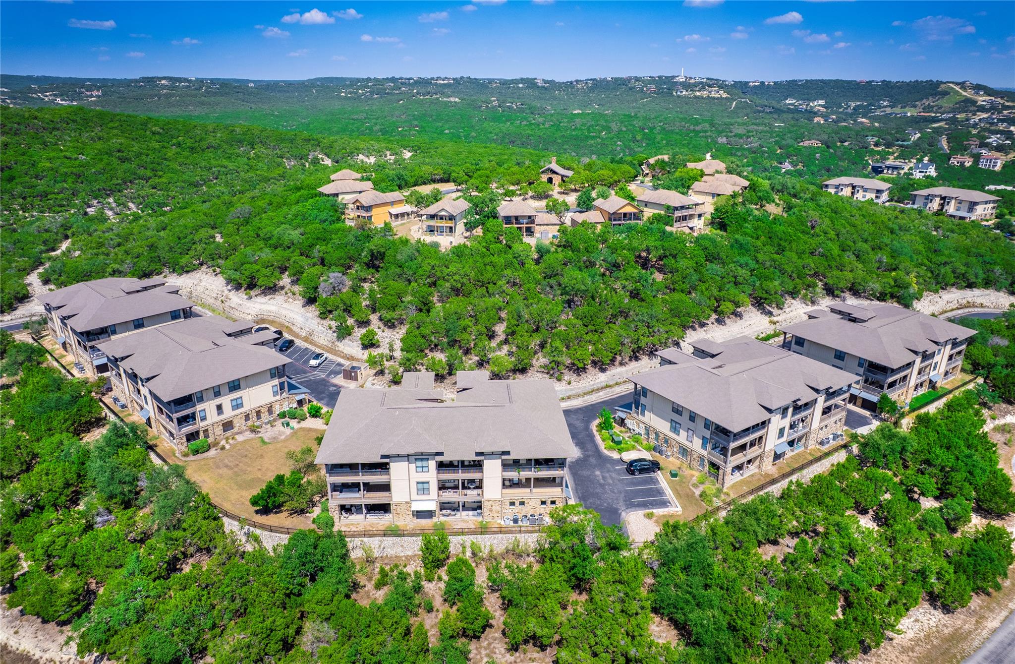 17808 Maritime Point Pt # 202, Jonestown, TX 78645