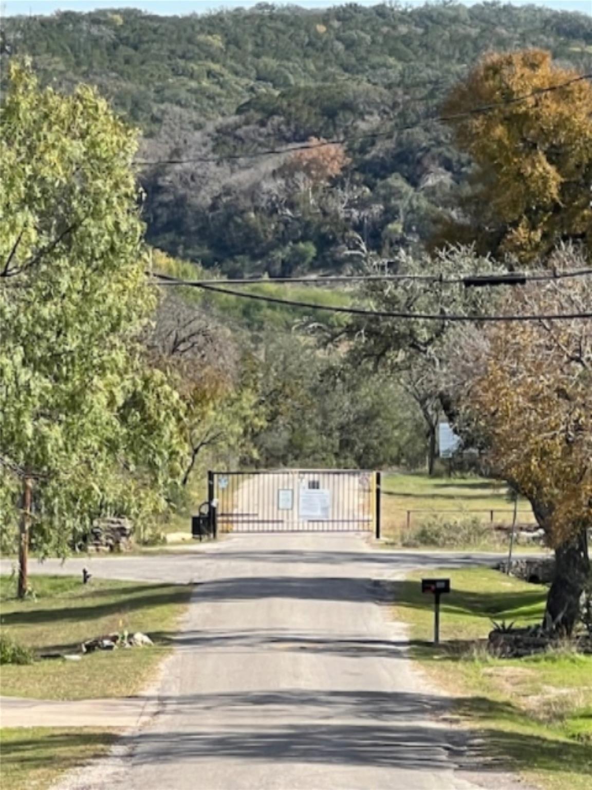 110 Midnight Sun Dr, Spicewood, TX 78669