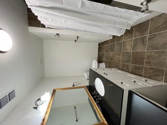 110 Midnight Sun Dr, Spicewood, TX 78669