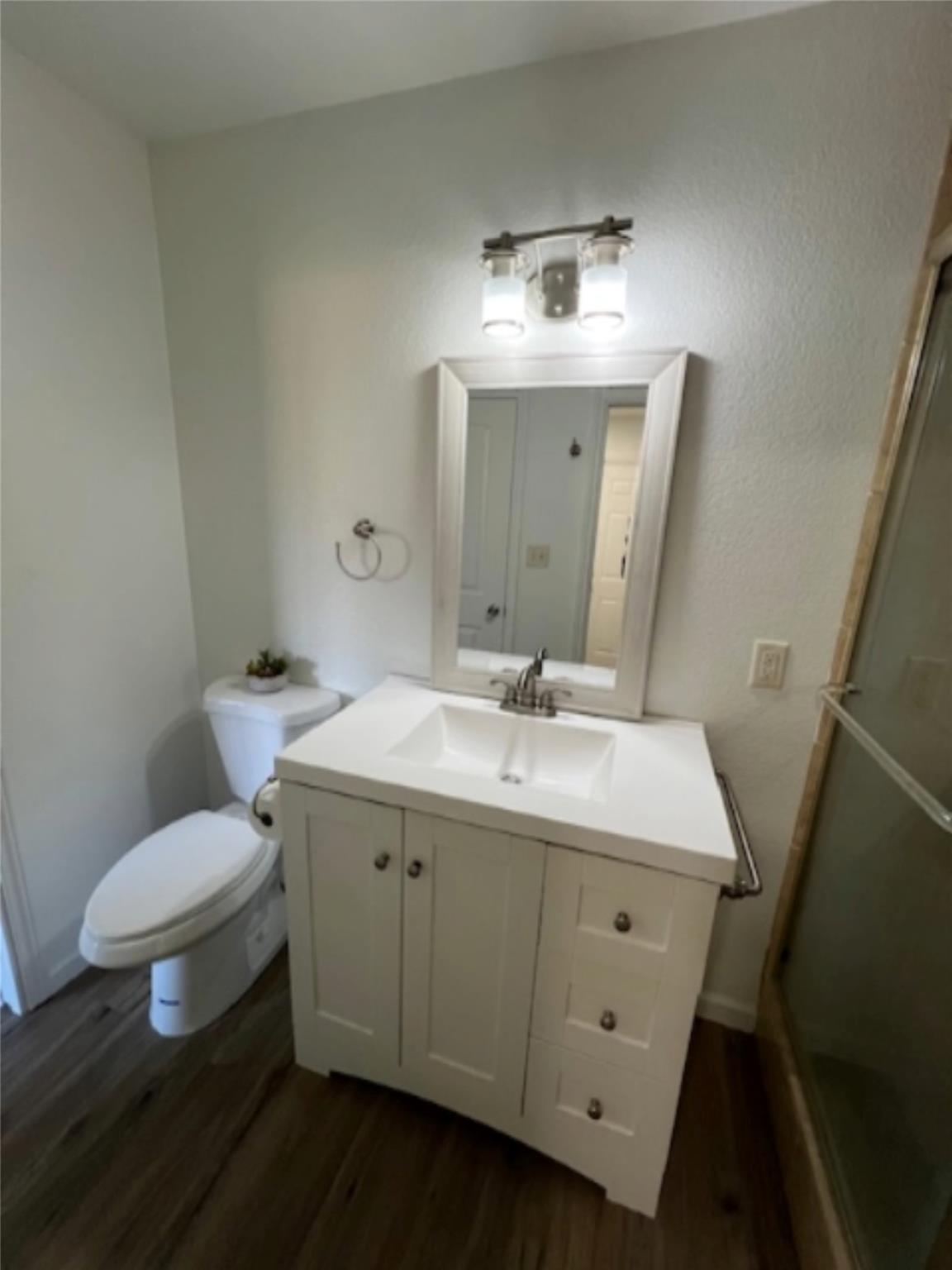 110 Midnight Sun Dr, Spicewood, TX 78669