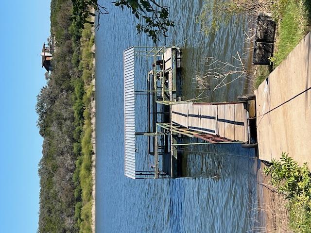 110 Midnight Sun Dr, Spicewood, TX 78669