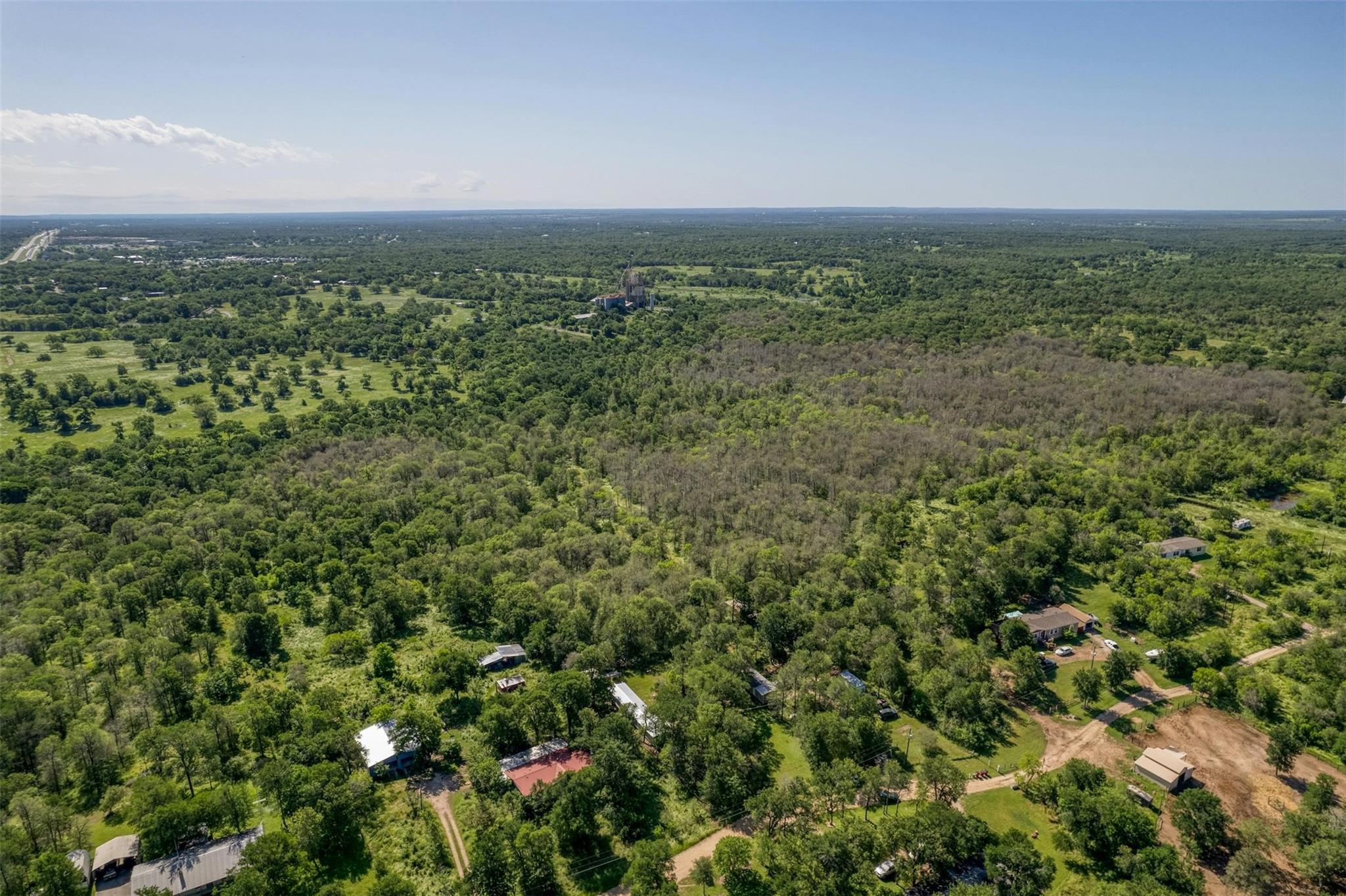 201 Fawn Ridge Rd, Cedar Creek, TX 78612