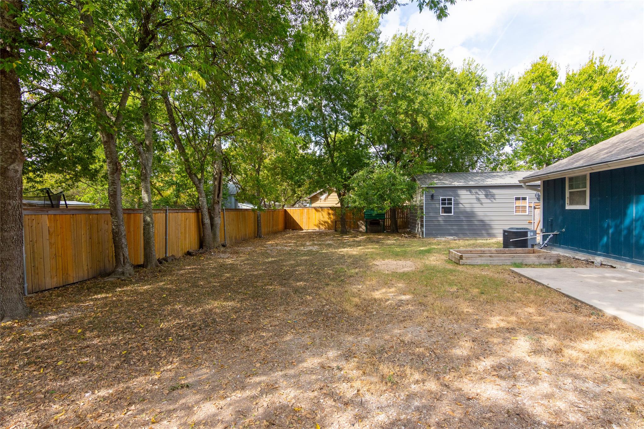 400 S Guadalupe, Granger, TX 76530