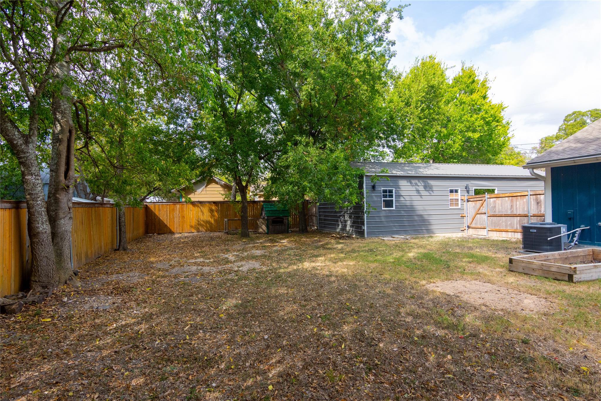 400 S Guadalupe, Granger, TX 76530