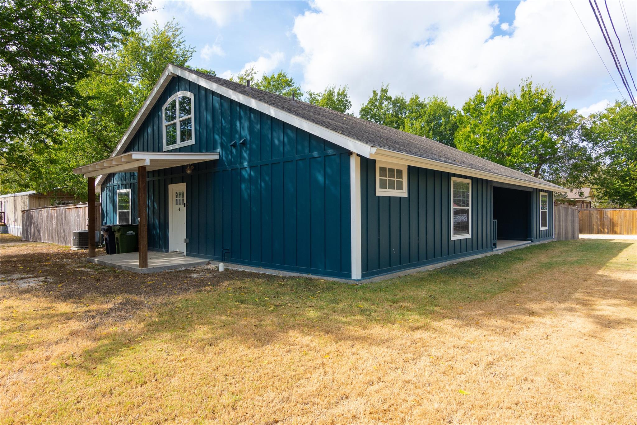 400 S Guadalupe, Granger, TX 76530