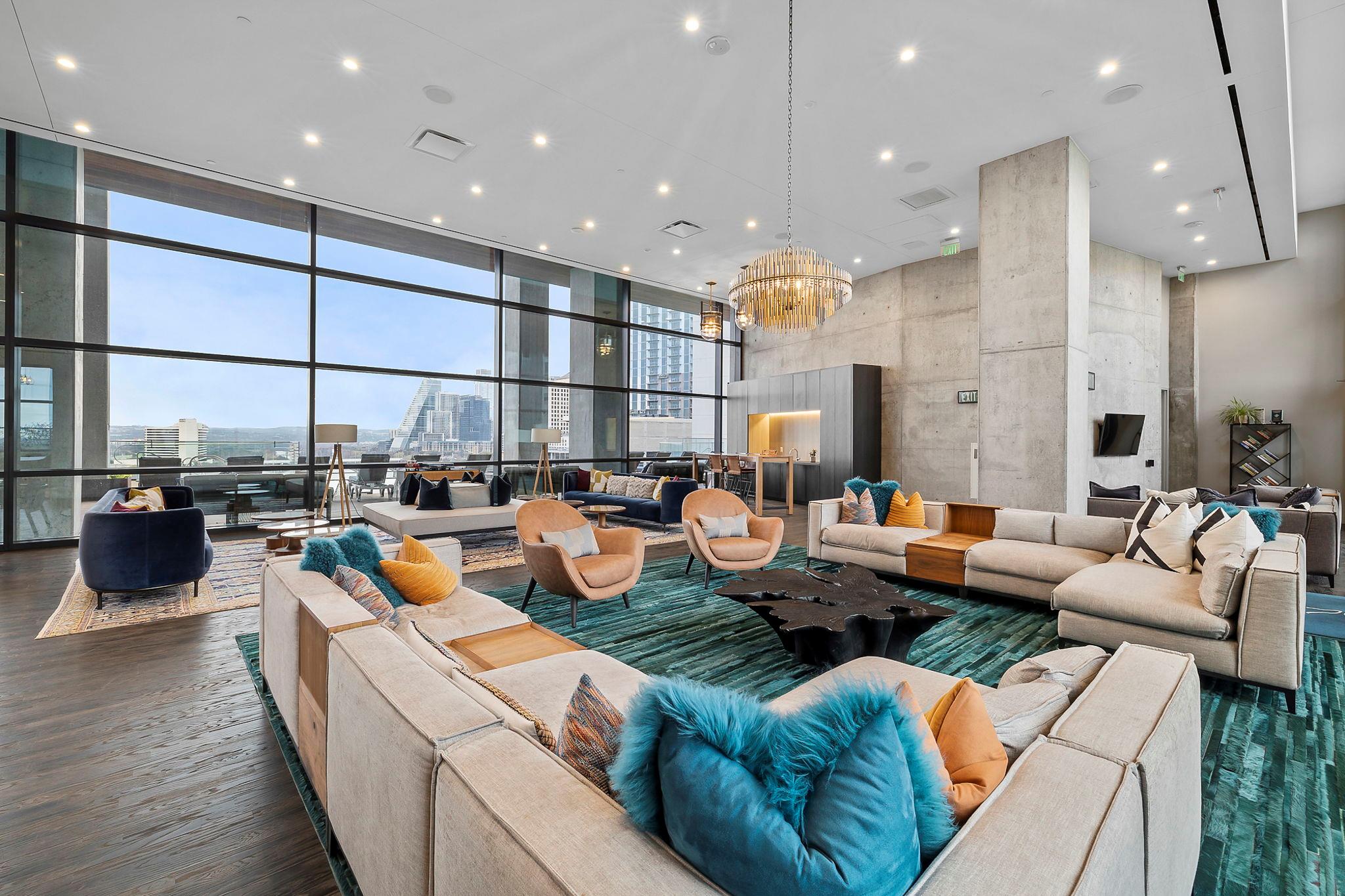 70 Rainey St # 2701, Austin, TX 78701