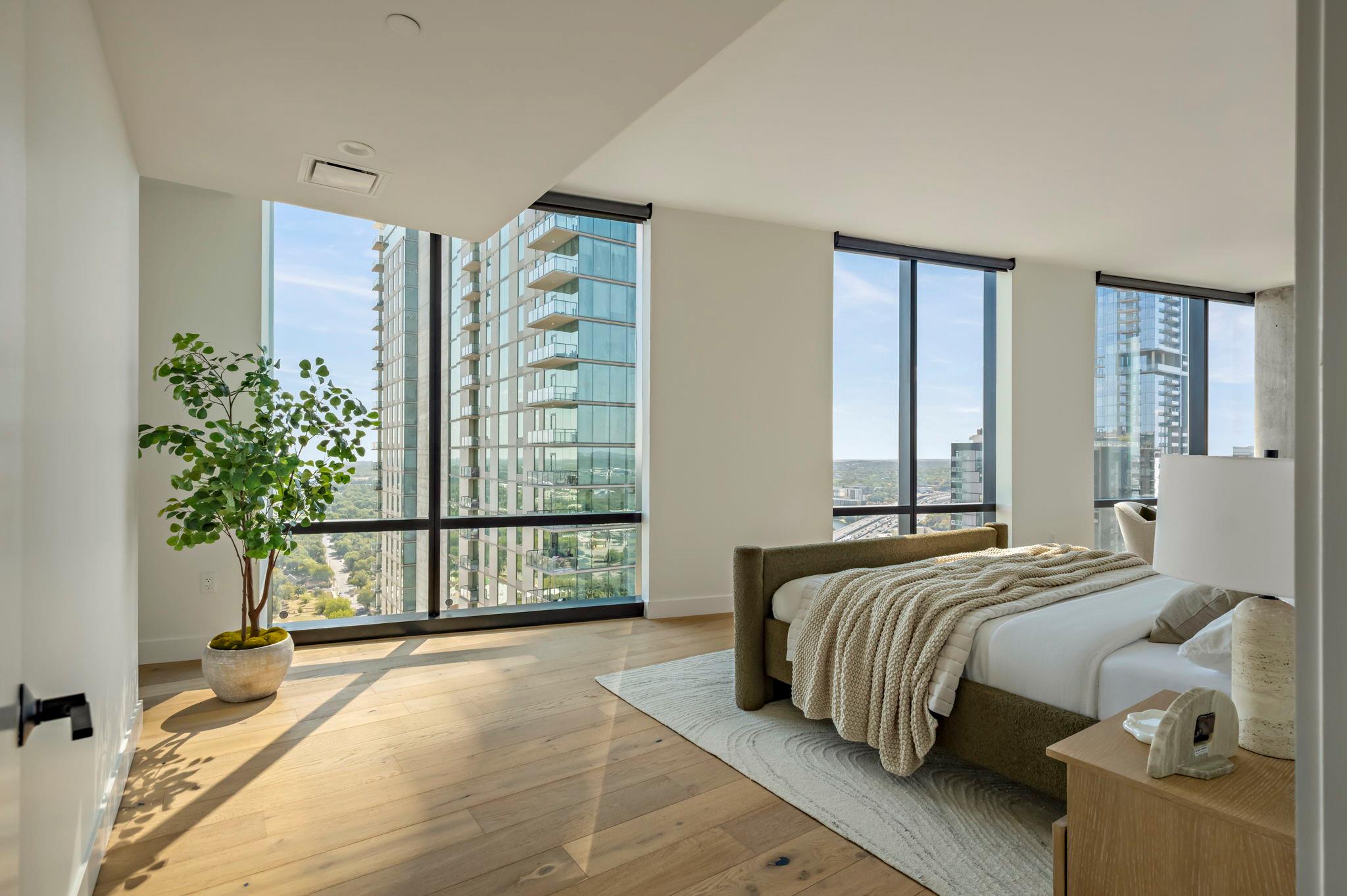 70 Rainey St # 2701, Austin, TX 78701