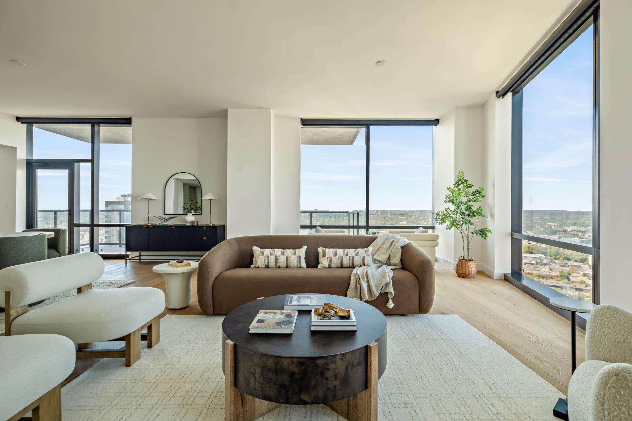 70 Rainey St # 2701, Austin, TX 78701