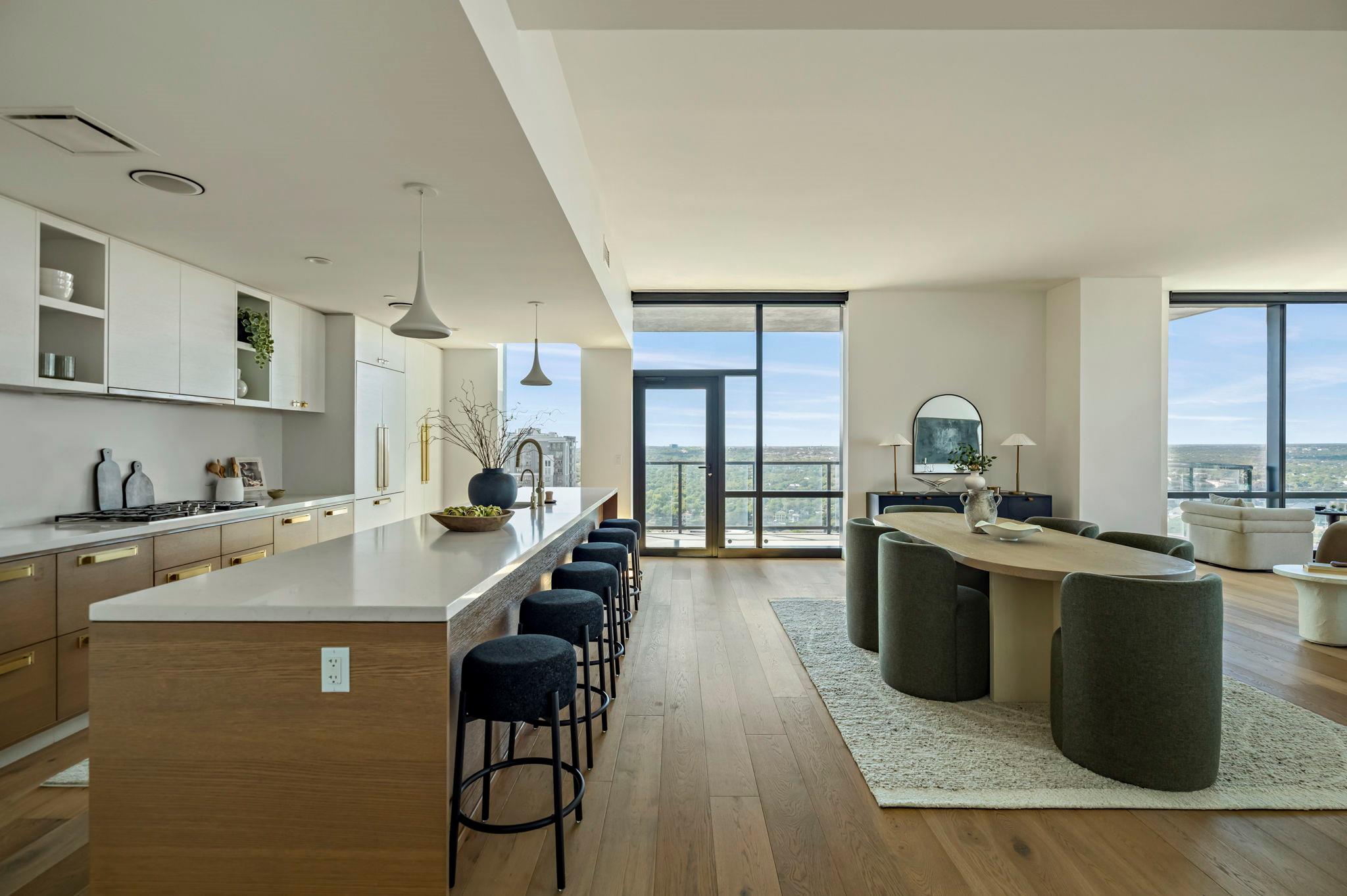 70 Rainey St # 2701, Austin, TX 78701