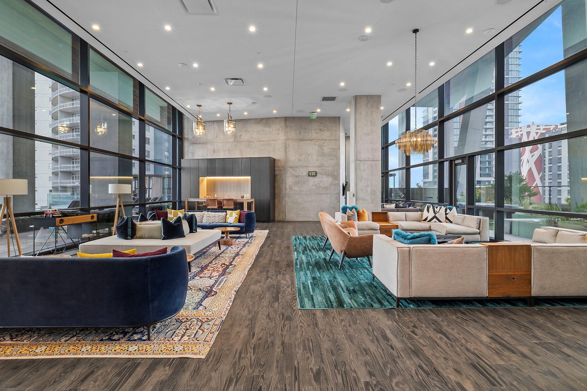 70 Rainey St # 2701, Austin, TX 78701