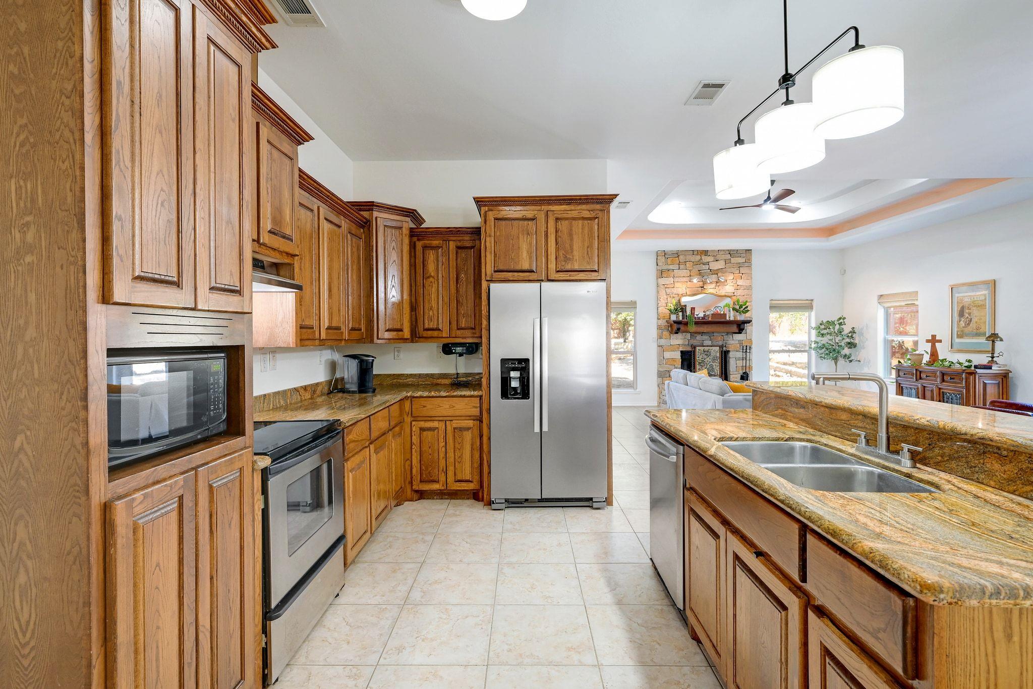 45 Longbow Ln Ln, Wimberley, TX 78676
