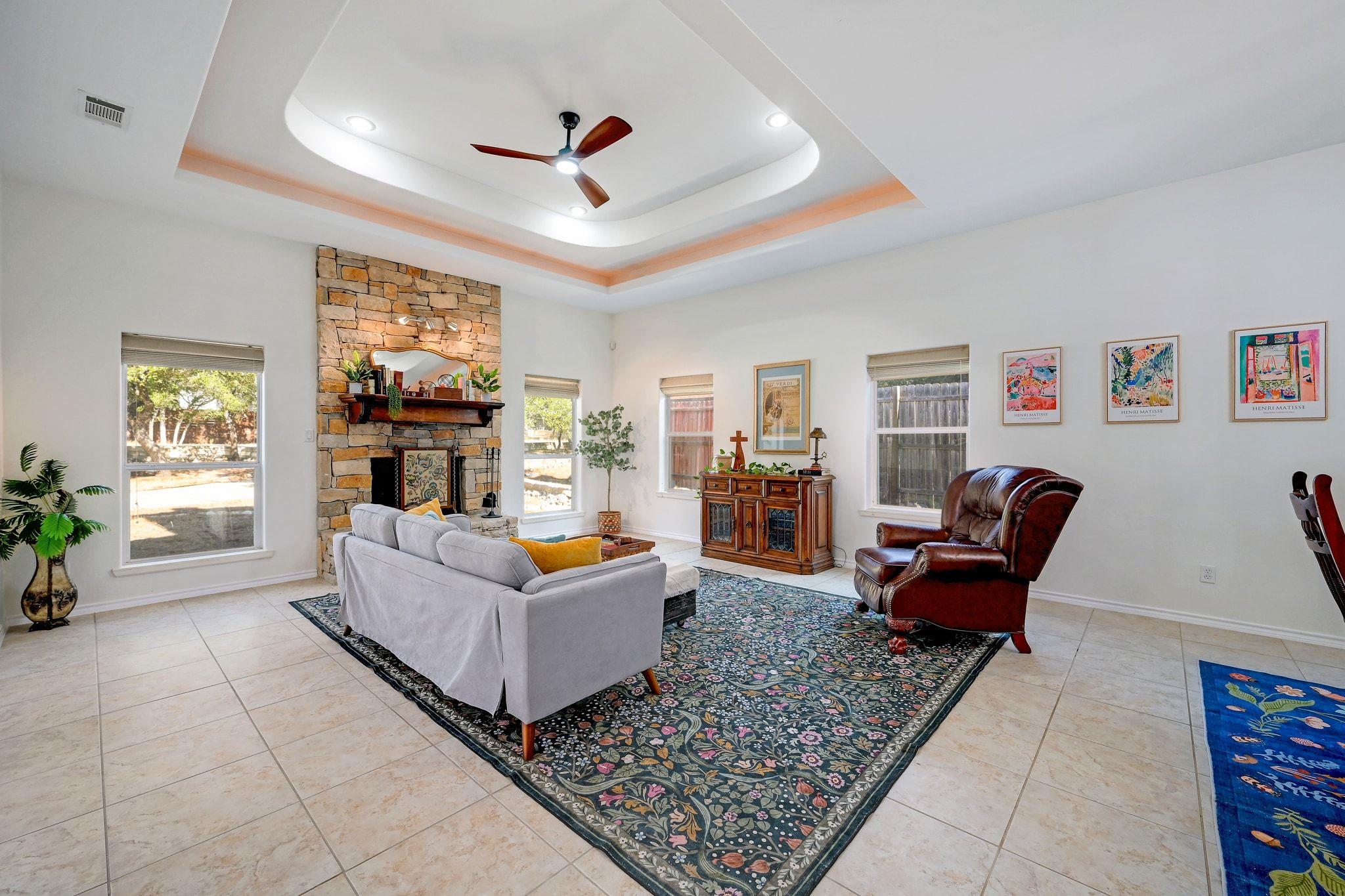 45 Longbow Ln Ln, Wimberley, TX 78676