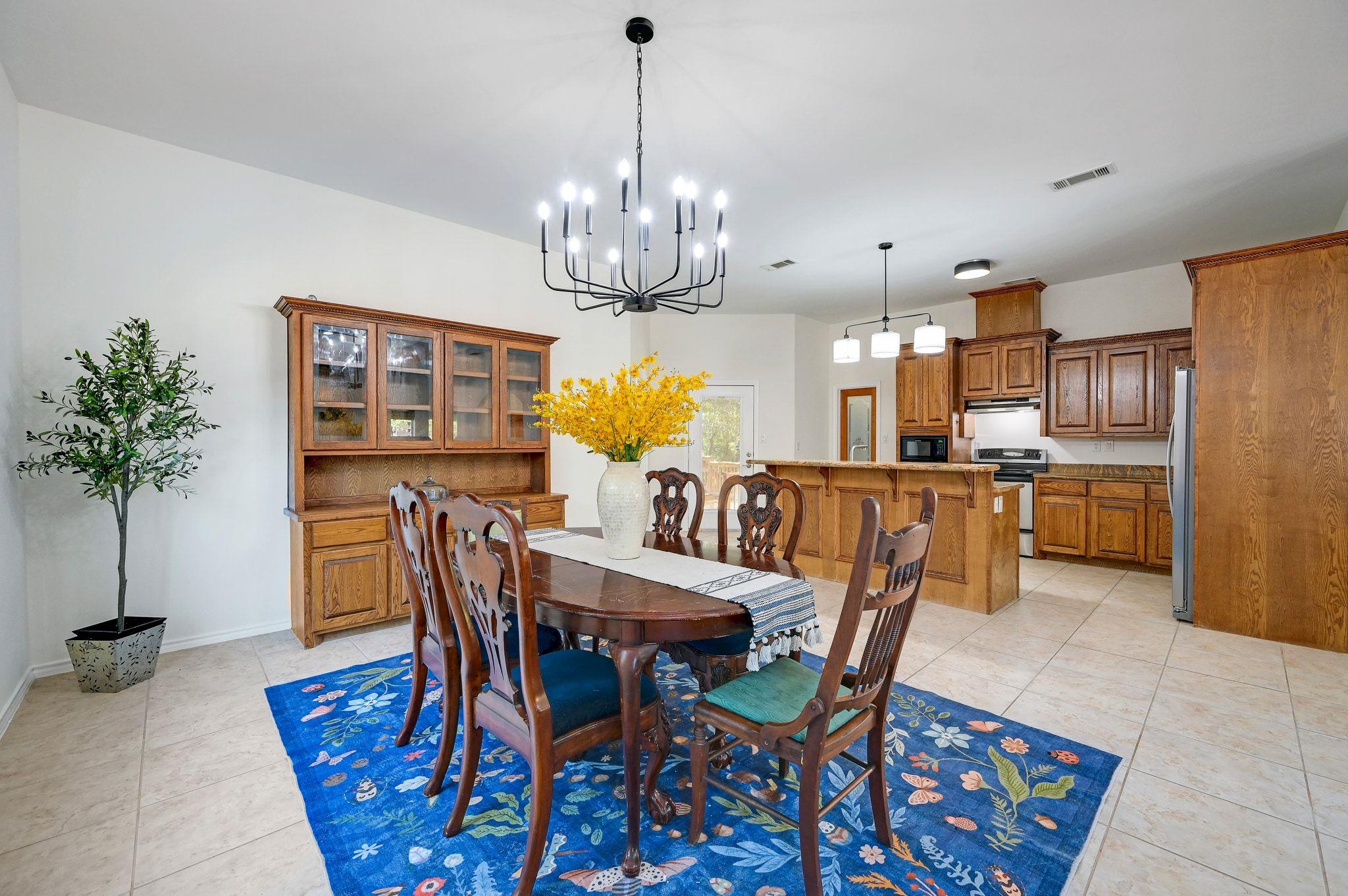 45 Longbow Ln Ln, Wimberley, TX 78676