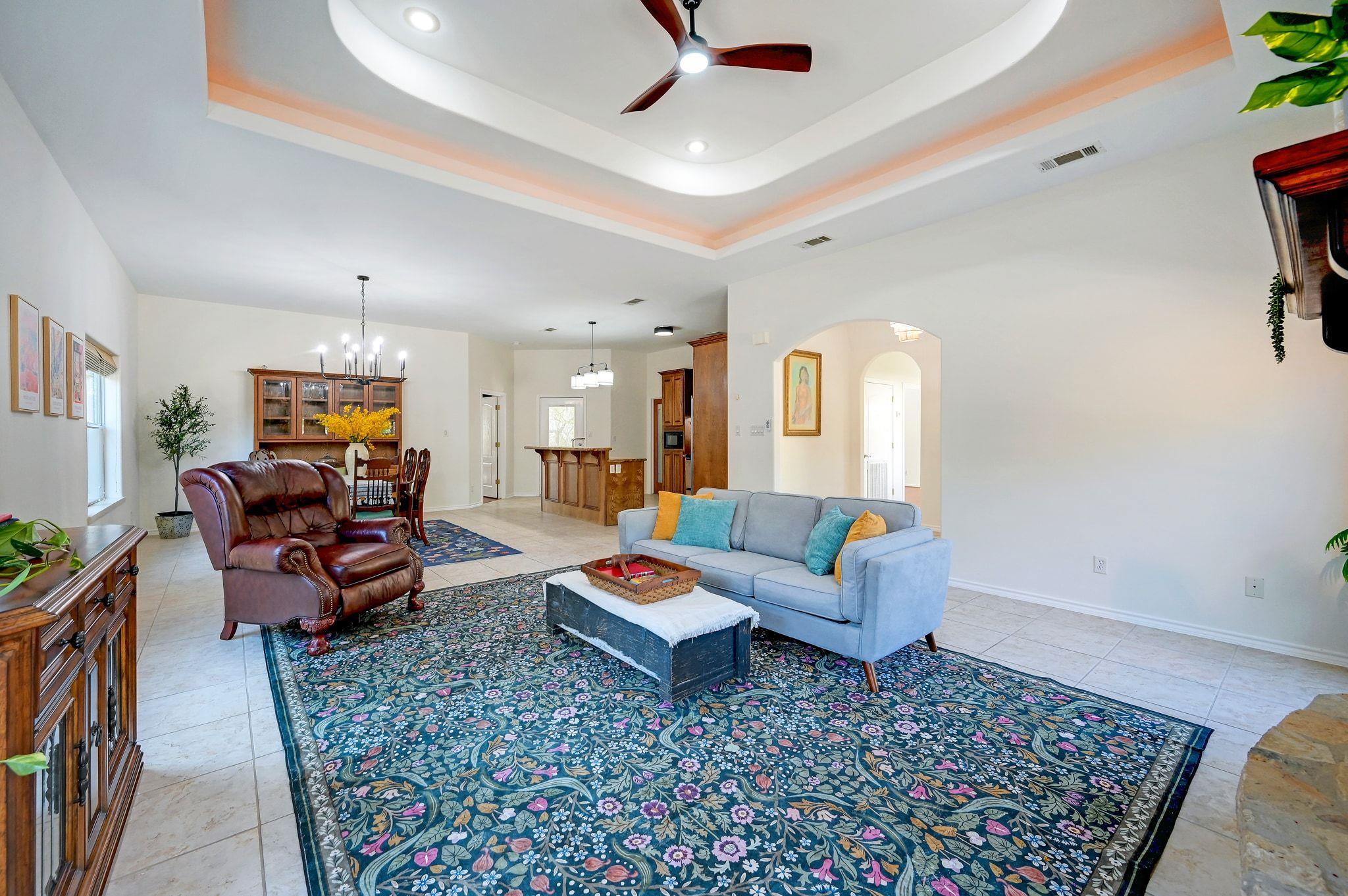 45 Longbow Ln Ln, Wimberley, TX 78676