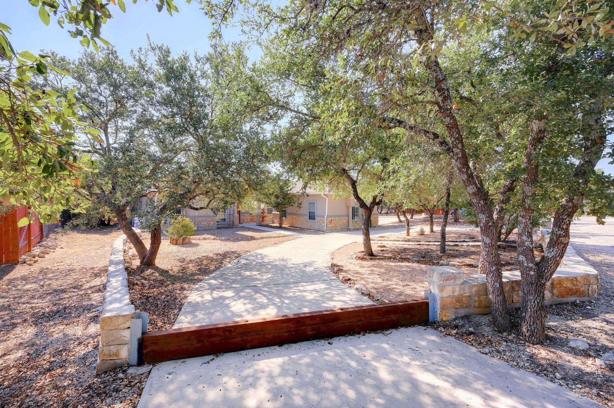 45 Longbow Ln Ln, Wimberley, TX 78676