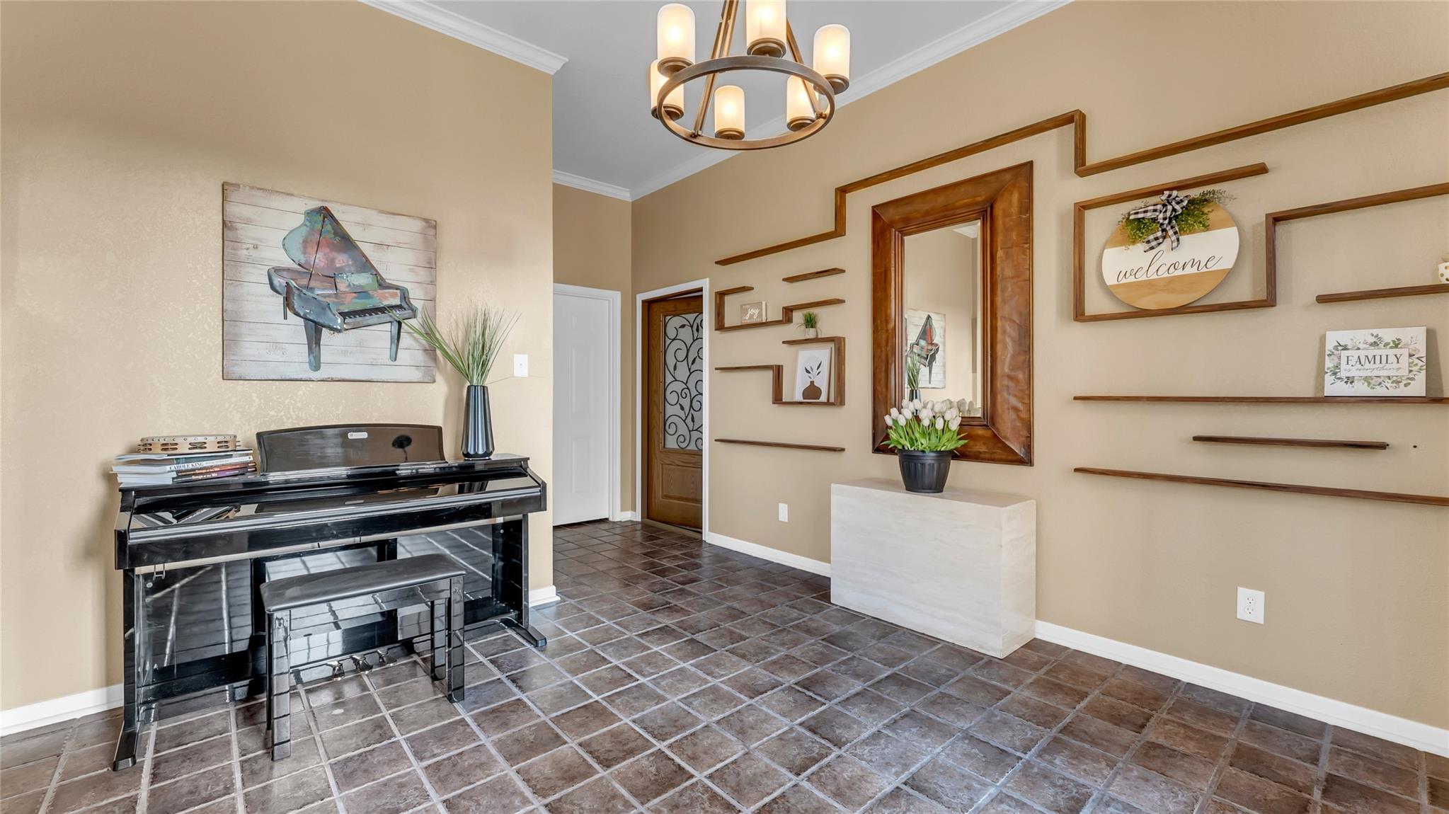 2240 Fred Woods Dr, Kingsland, TX 78639