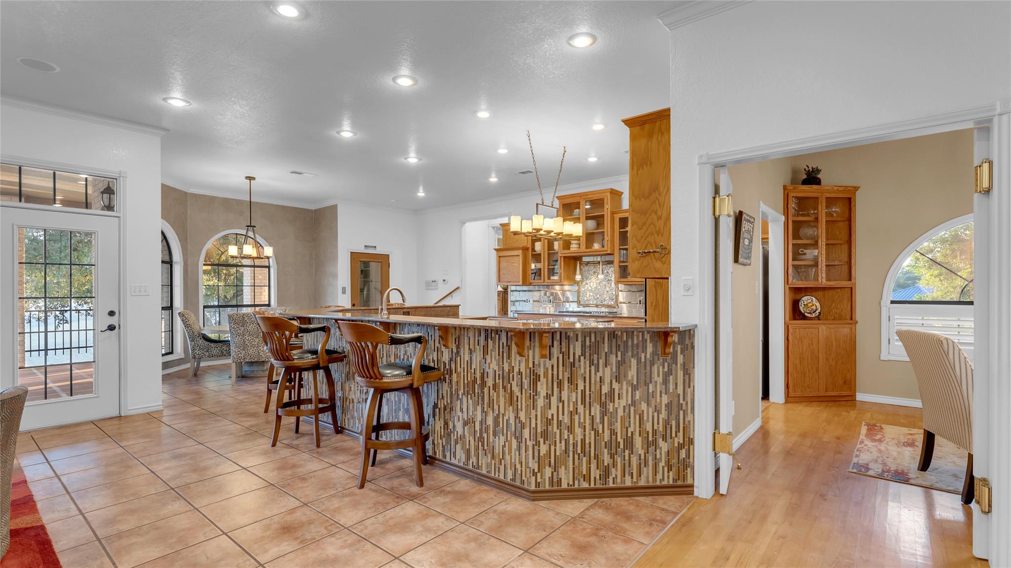 2240 Fred Woods Dr, Kingsland, TX 78639