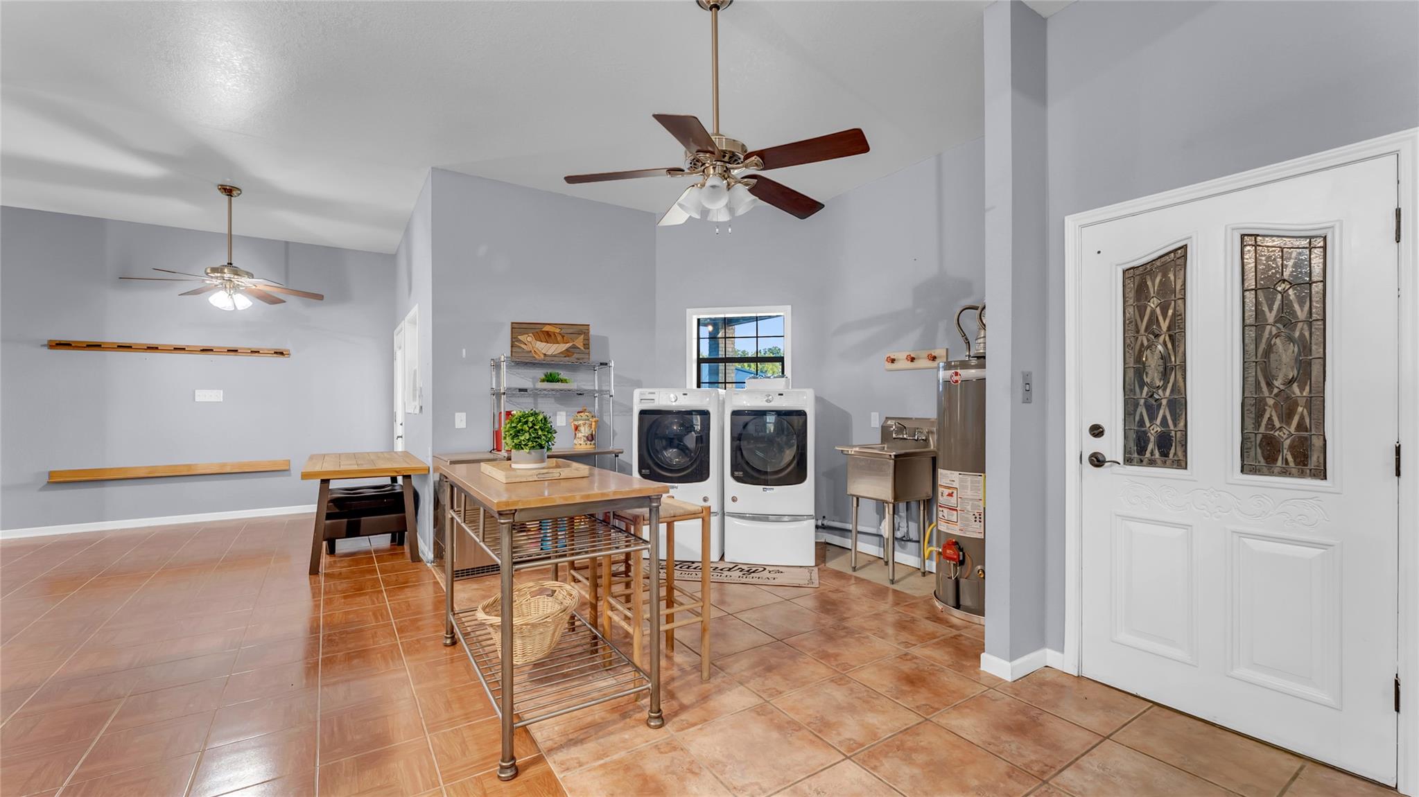 2240 Fred Woods Dr, Kingsland, TX 78639