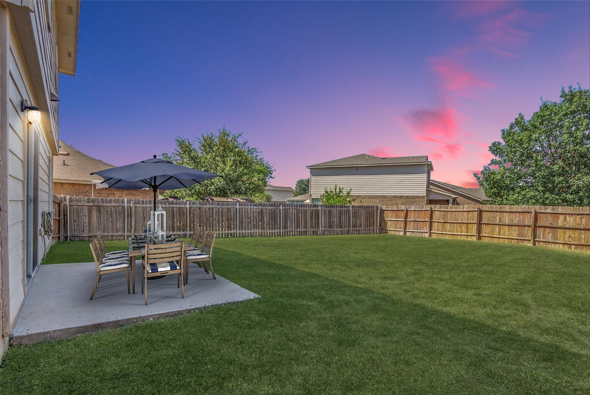 100 Snowy Egret Ln, Leander, TX 78641