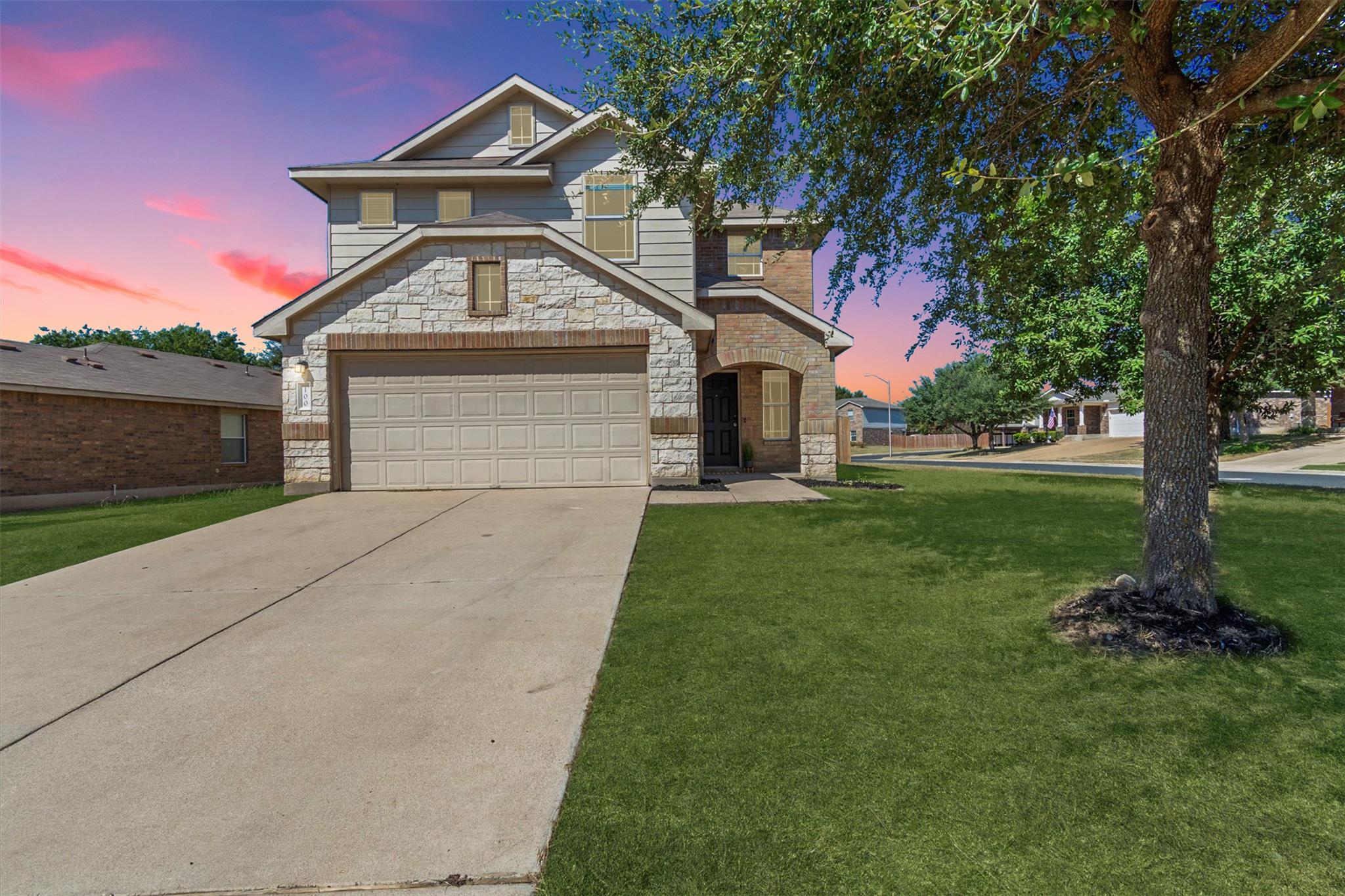 100 Snowy Egret Ln, Leander, TX 78641