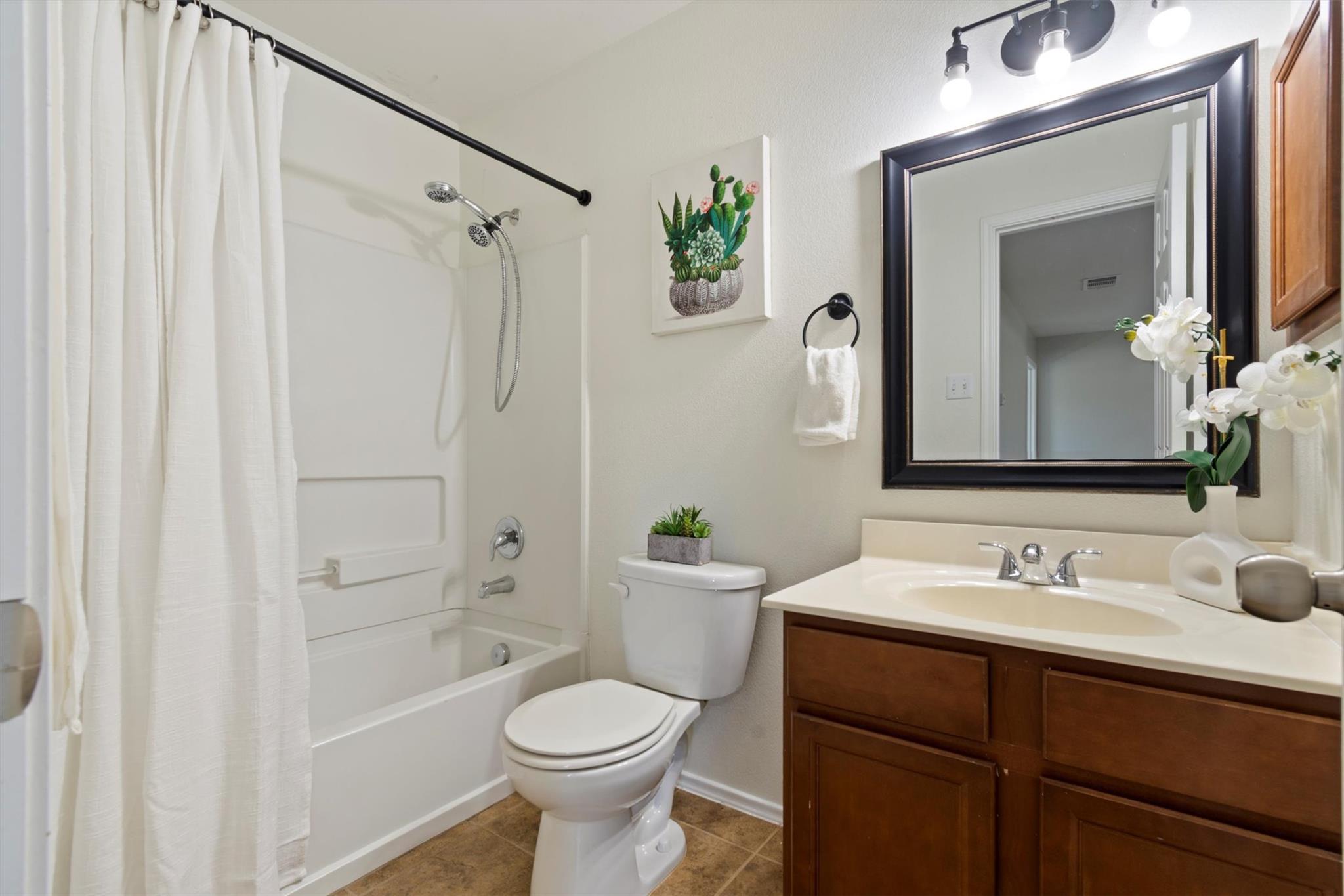 100 Snowy Egret Ln, Leander, TX 78641