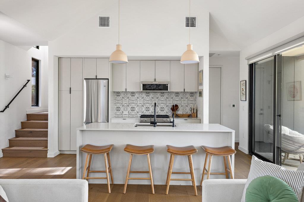 1913 Canterbury St # 2, Austin, TX 78702