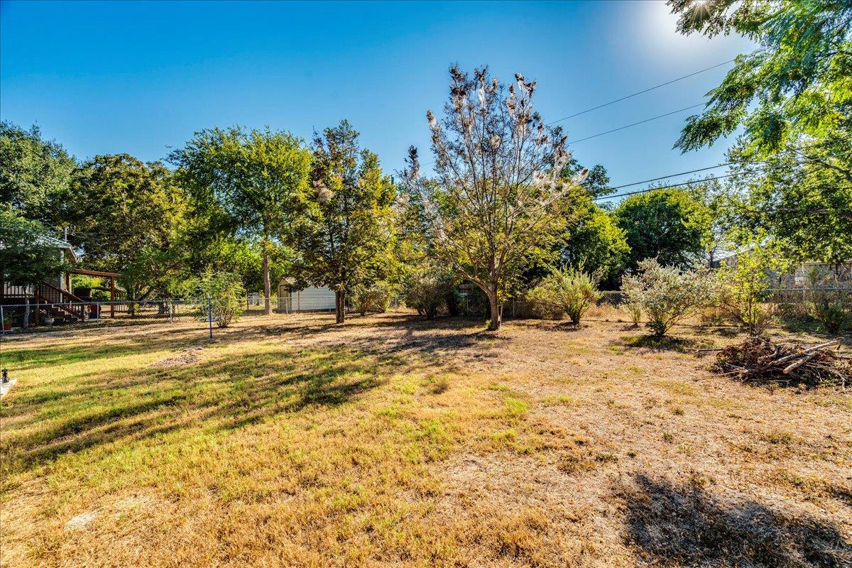 904 Conway Dr, San Marcos, TX 78666