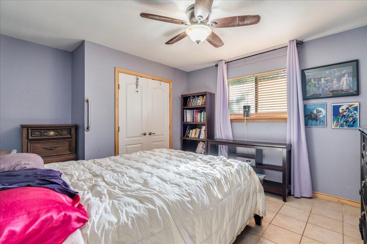 904 Conway Dr, San Marcos, TX 78666