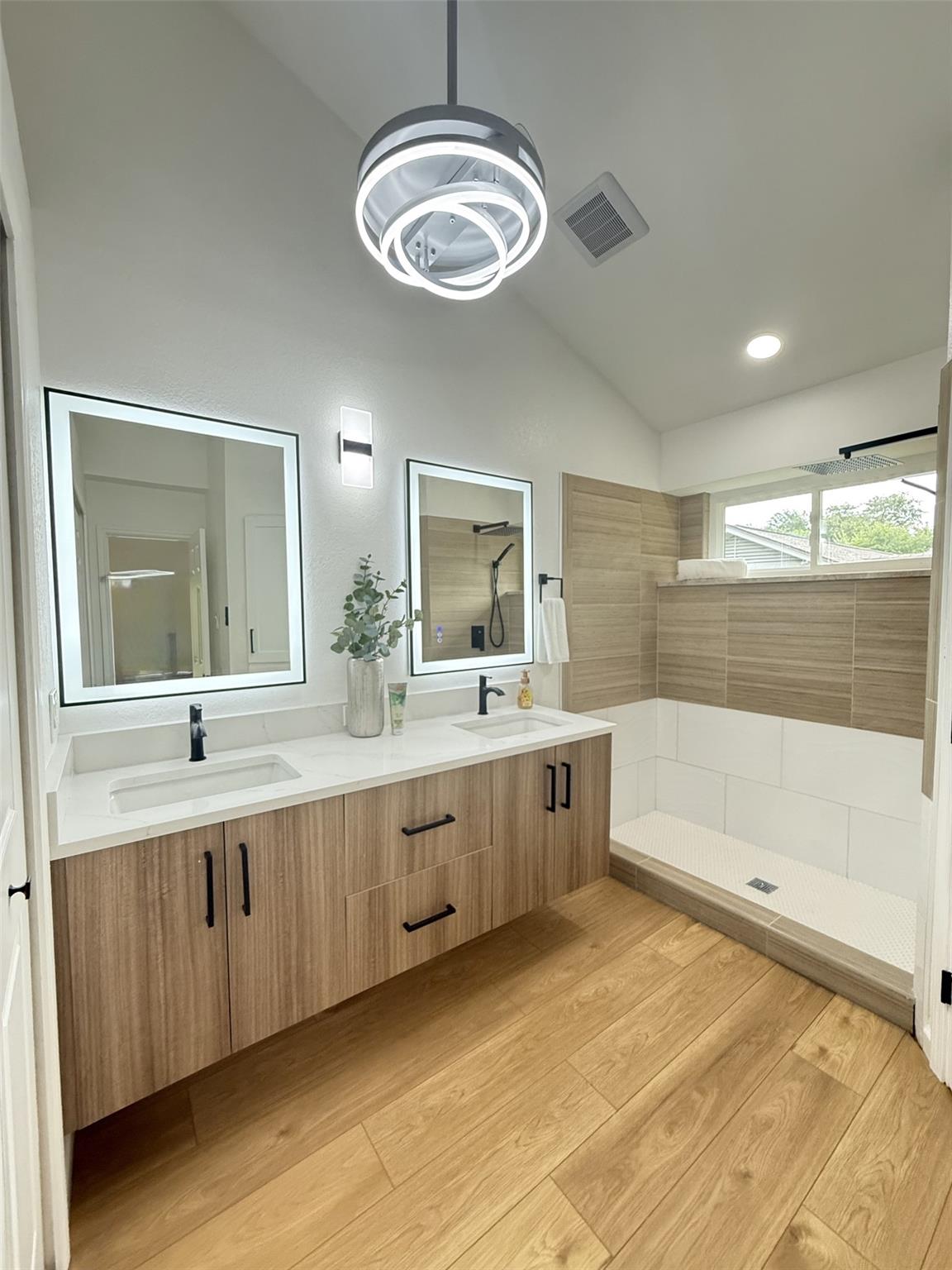 1402 Monica St, Austin, TX 78758