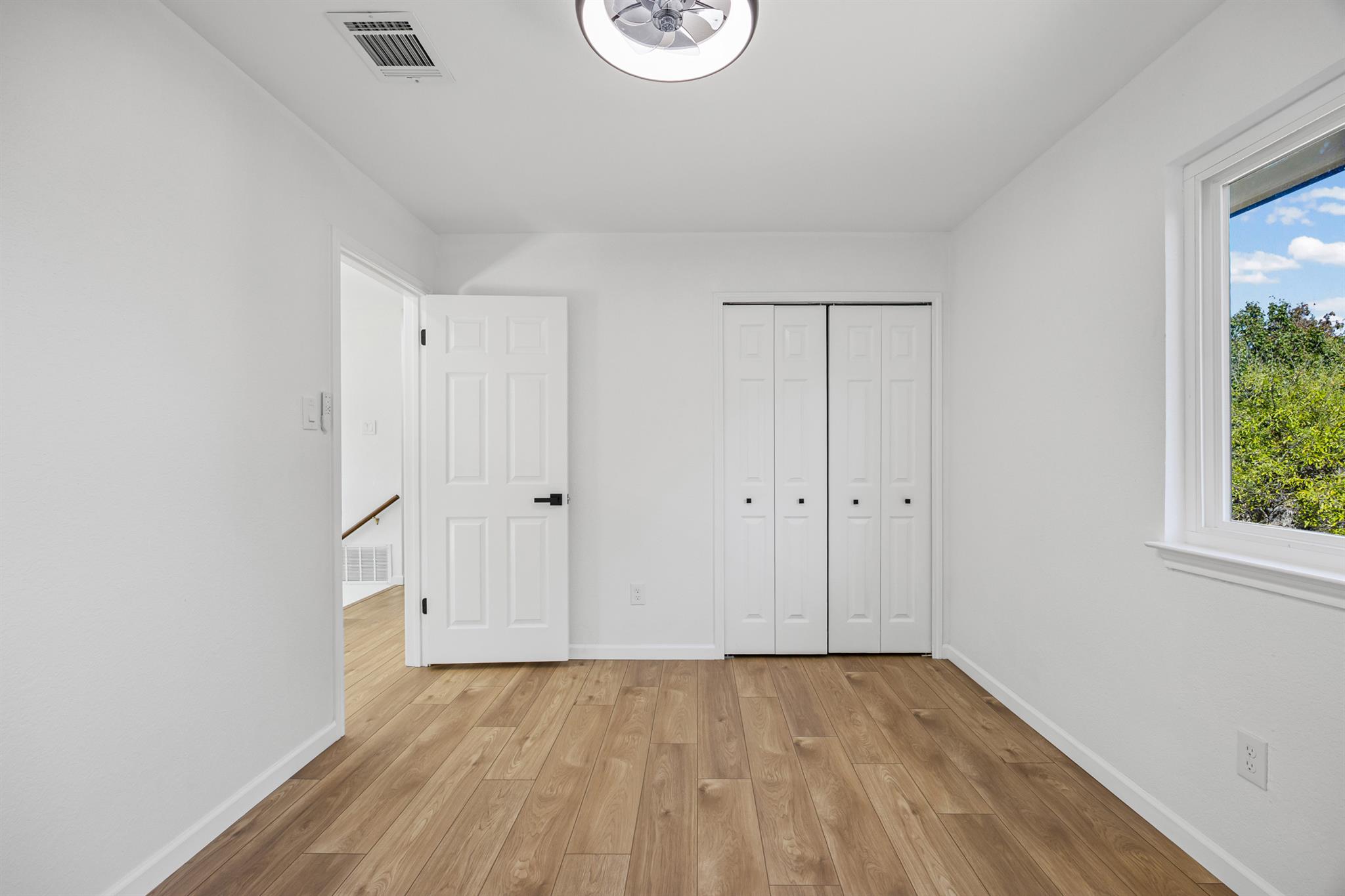 1402 Monica St, Austin, TX 78758