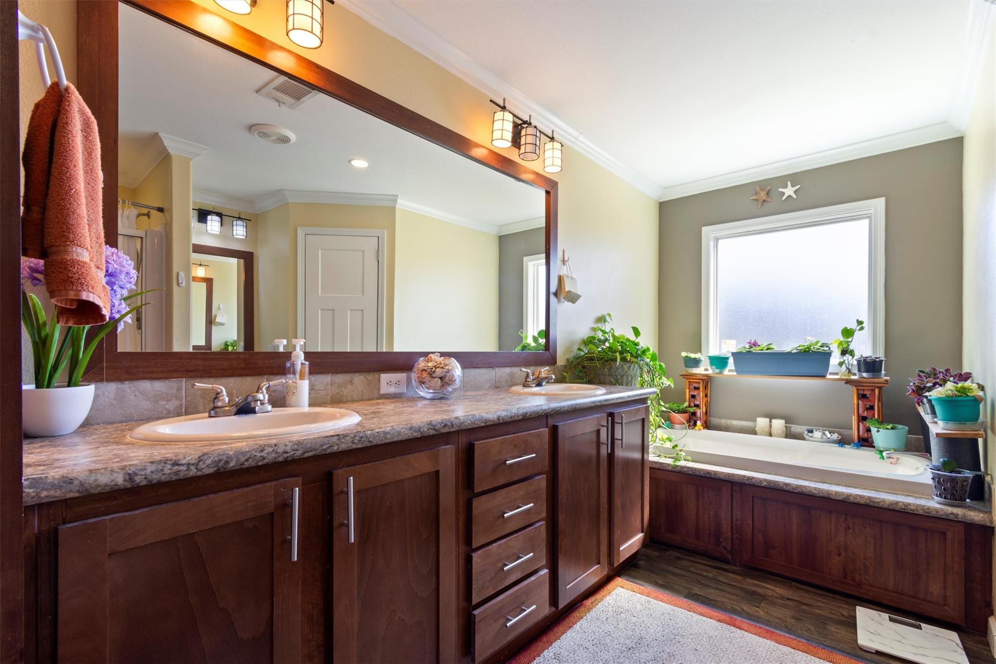 5904 Fm 621, Martindale, TX 78655