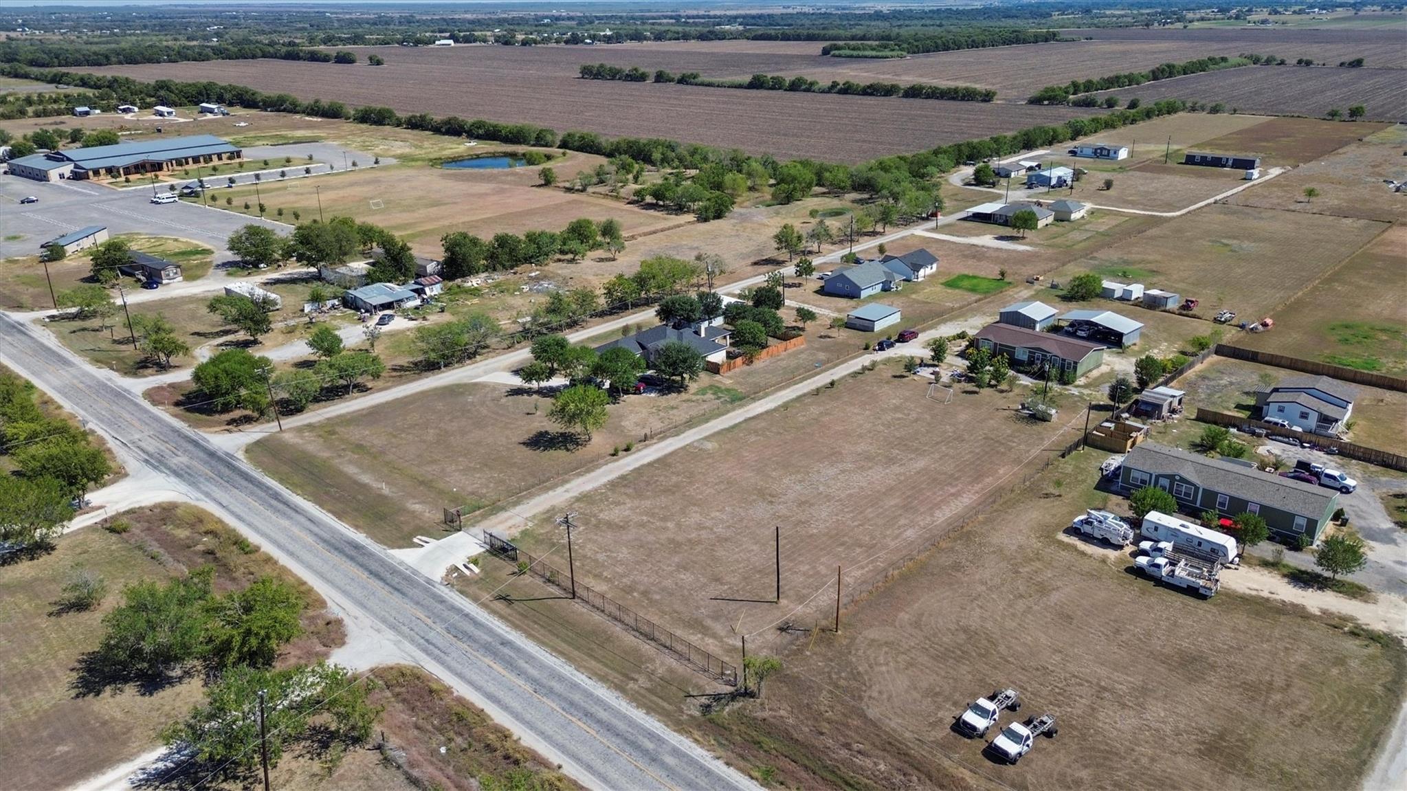 5904 Fm 621, Martindale, TX 78655